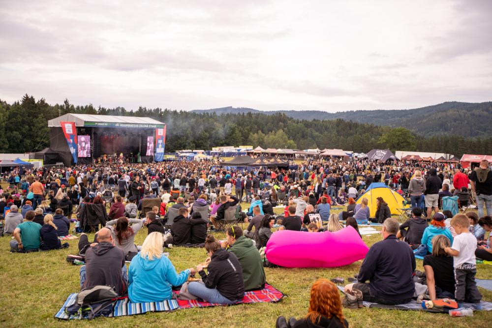 Hudební festival Hrady CZ se tento pátek a sobotu představí v Rožmberku nad Vltavou exkluzivně s Lucií, Danielem Landou a Chinaski